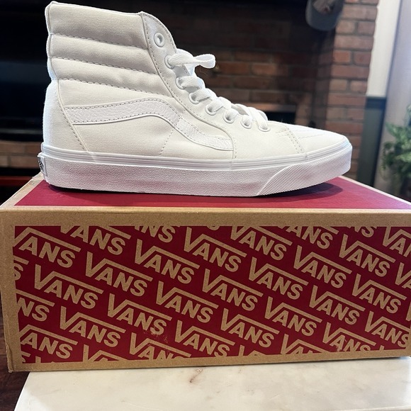 Vans Shoes - Vans SK8 HI PLATFORM‎ 2 True White Shoes Men 7.5 Women 9 NEW in BOX